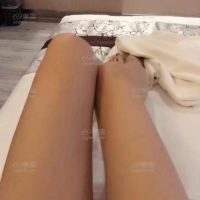 只给姐姐找小鲜肉