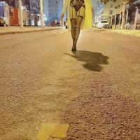 骚老婆就喜欢露