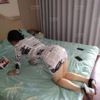 报纸裙