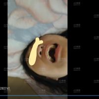 老婆高兴的样子。脸部打码